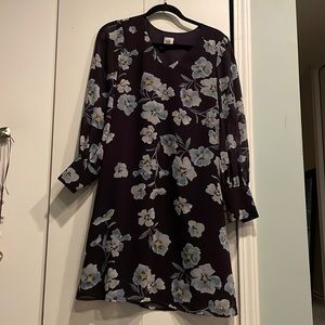 Cabi Ellery Dress Size Small Royal Floral Purple Style 4018 Chiffon Sheath EUC